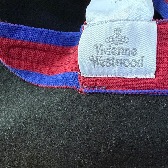 Vivienne Westwood Classic Black Wool Beret - Picture 2 of 2